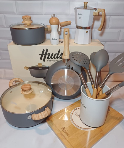 Batería Hudson Granito Utensilios Cafetera 9 Tazas Gris 