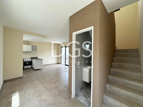 Departamento Dúplex 3 Ambientes Con Cochera En Venta En Lomas De Zamora