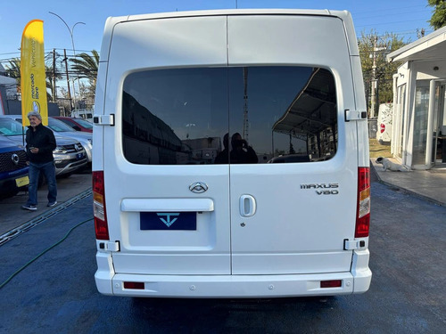 Maxus V80 MINIBUS 12+1