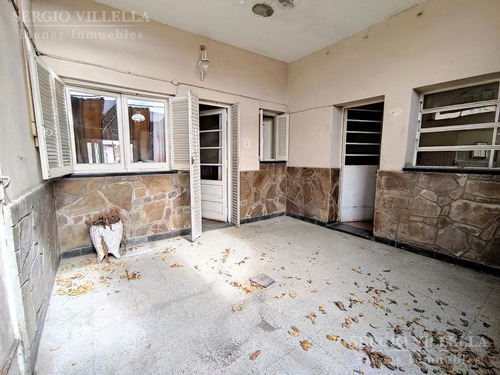 Imagen 8 de 17 de Casa De 2 Dormitorios En Venta En - Azcuenaga