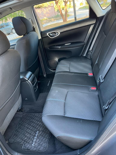 Imagen 11 de 18 de Nissan Sentra 2018 2.0 Sr
