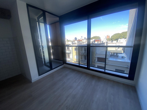 Monoambiente En Venta. Cordón, Montevideo