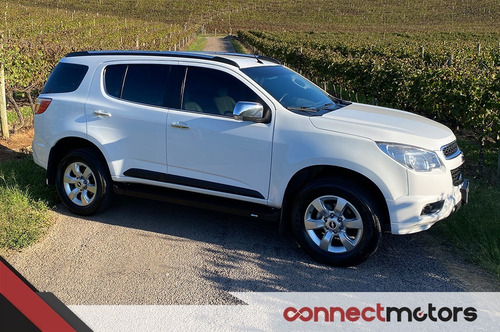Imagem 8 de 15 de Chevrolet Trailblazer Ltz 4x4 7 Lugares - 2013