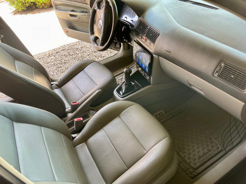 Volkswagen Golf 1.6 Comfortline