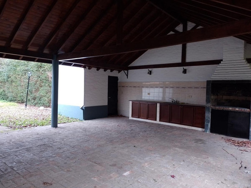 Imagen 2 de 9 de Casa - Barrio El Cazador