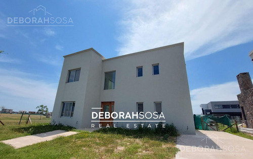 Casa En Venta Puertos Del Lago-escobar-5 Ambientes-maschwitz-escobar