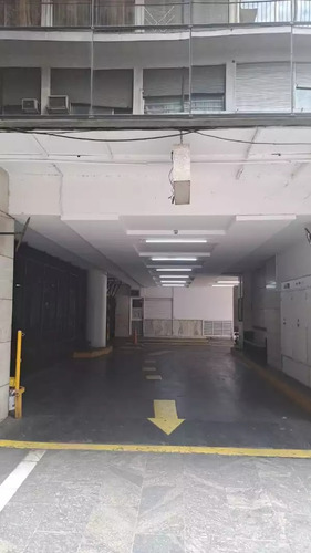 Alquilo Cochera Pleno Centro!!! General Paz Y 9 De Julio!!!!!
