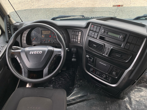 Iveco Stralis 440 6x2 2020 -- Tvg Caminhões