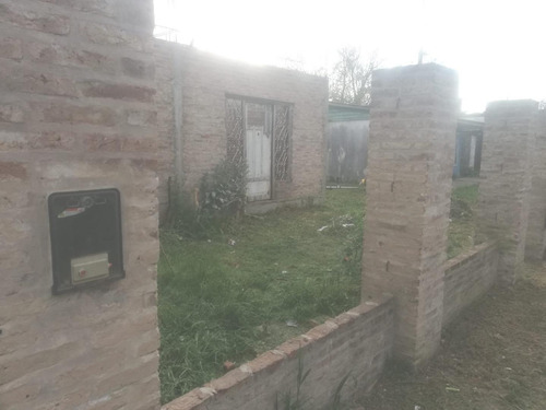 Imagen 2 de 14 de Lote En Burzaco Con Construccion A Terminar