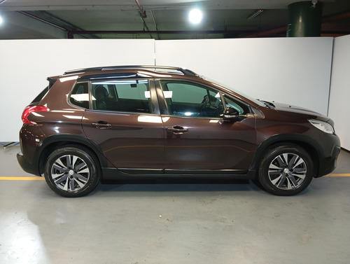 Peugeot 2008 1.6 Feline