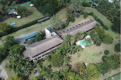Venta De Hotel 20 Hab Con Parque Y Pileta En Pilar