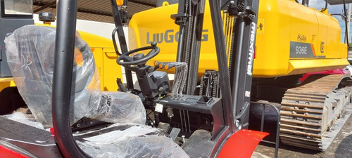 Empilhadeira Maximal Diesel 3,5t.off Road Zero Prontaentrega