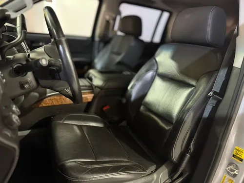 Chevrolet Suburban 5.3 V8 Premier Piel 2 Fila Asientos 4x4 At