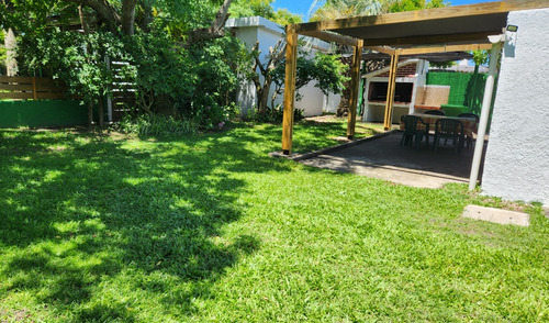 Solar 1675 M2, Con 2 Casas, Parque 1000 M2, Todo En 1 Padron