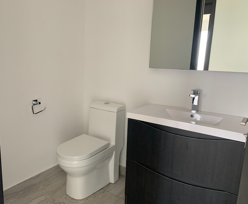Imagen 10 de 30 de Departamento Con Terraza A La Venta En Five Bosque Real
