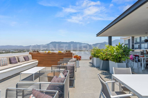 Departamento En Venta En Zoho Skies, Puerto Vallarta