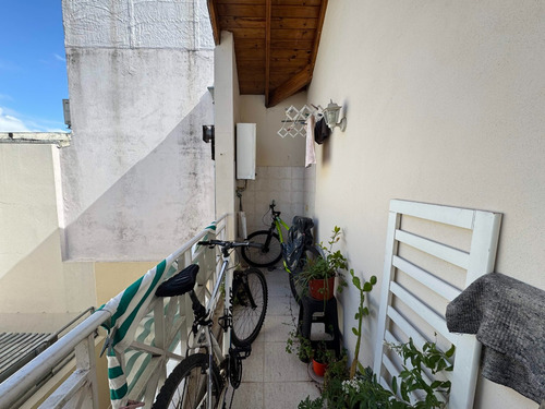 Departamento Dos Ambientes Y Medio Con Balcón En Villa Devoto En Venta