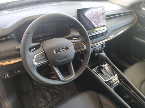 Imagen 13 de 15 de Jeep Compass Limited 1.3t 4x2 At6 My22 Gop