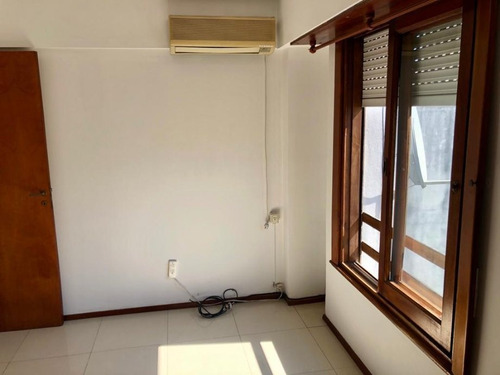 Imagen 11 de 14 de Permuta - Departamento De 2 Ambientes Con Balcon En Venta - Morón Norte