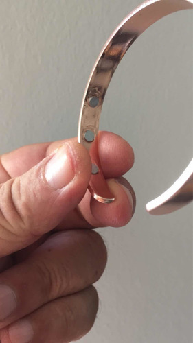 Imagem 3 de 5 de Pulseira Anti Stress Em Cobre E Pontos Magnéticos.