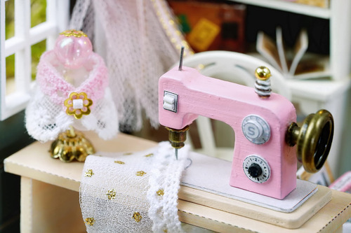 Kit De Casa Diy Con Luz Led Y Accesorios Serie Qt
