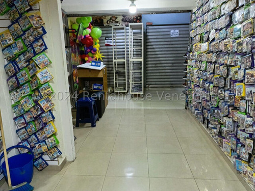 Local C.c. Gran Bazar 1er Piso 14mtrs2 Depósito.hasiso.