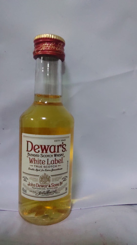 12 Pz Botellita De Plástico 50 Ml Whisky Dewars Sellado 