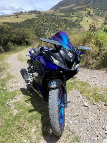 Yamaha R15 V3 Modelo 2022