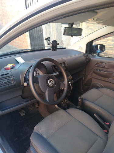 Imagem 6 de 11 de Volkswagen Fox 2008 1.0 Trend Total Flex 5p