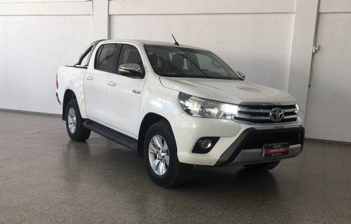 Imagen 6 de 11 de Toyota 2016 Hilux L/16 2.8 Dc 4x2 Tdi Srv Pack