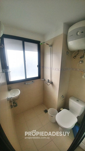 Apartamento En Venta De Un Dormitorio- Ref: 825