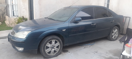 Ford Mondeo 2.0 Ghia