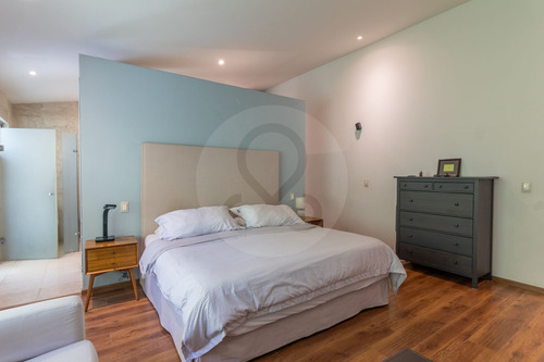 Residencia Con Finos Acabados