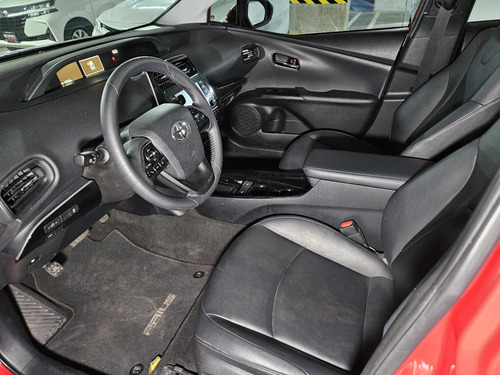Toyota Prius 1.8 Premium Cvt