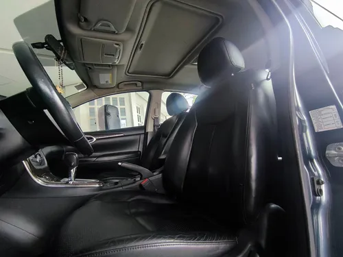 Nissan Sentra 1.8 Exclusive Navi At