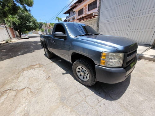 Imagen 2 de 7 de Chevrolet Silverado Ls Automatica 4x4