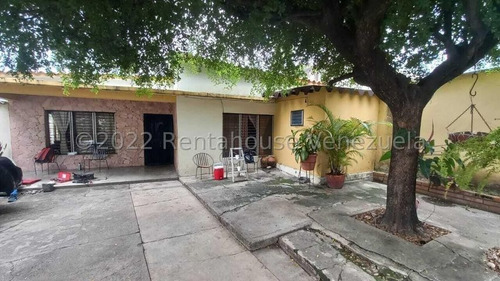 Imagen 1 de 9 de Casa Comercial En Venta Guanare Portuguesa #22-27149 Dr Tlf: 0414-5334781