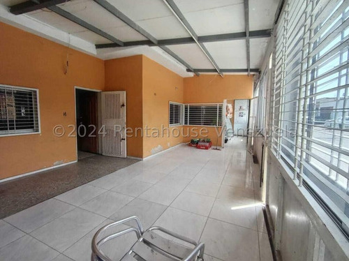 Casa Comercial En Venta Ubicada En Flor Amarillo Valencia Carabobo Cod 25-788 Eloisa Mejia