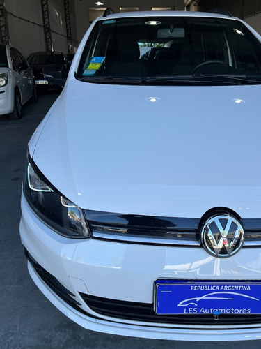 Imagen 5 de 14 de Volkswagen Suran 1.6 Track Les Automotores