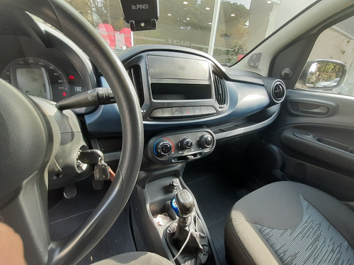 Imagem 2 de 7 de Fiat Uno 2018 1.0 Drive Flex 5p