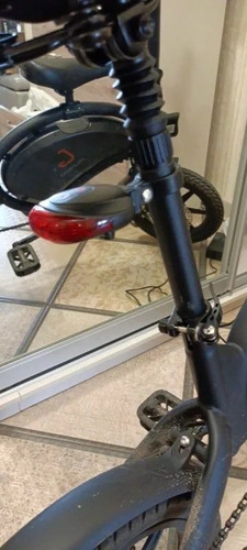 Imagen 6 de 6 de Luz Y Láser Trasero Para Bicicletas - Rojo