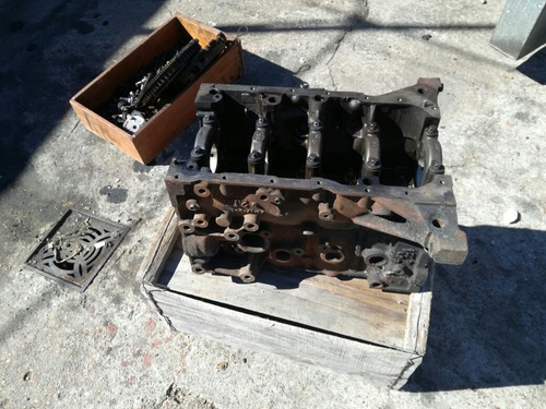 Imagen 5 de 5 de Bloc De Peugeot 207- 1.6 ,
