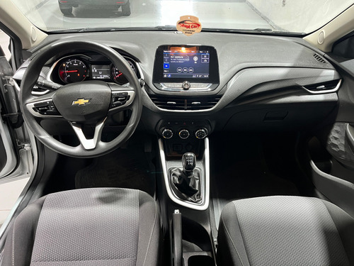 Chevrolet Onix plus 1.0 Lt 4p