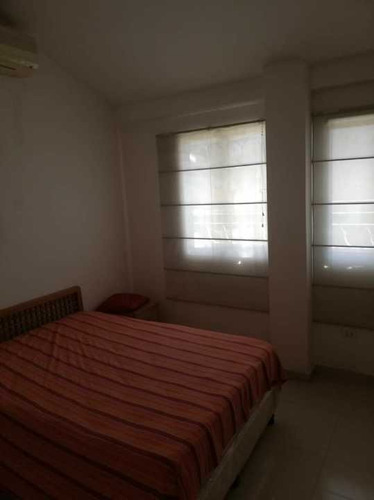 Imagen 7 de 11 de Town House En Los Aleros Guataparo