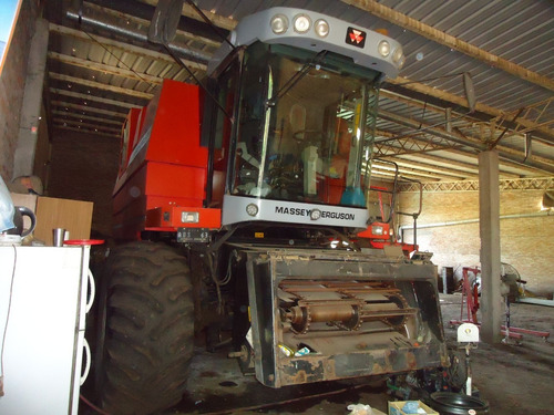 Imagen 8 de 14 de Vendo Hermosa Cosechadora Massey Ferguson 34 Doble Tracción