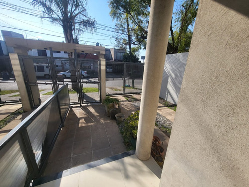 Venta De Duplex 4 Ambientes En Ituzaingo Norte