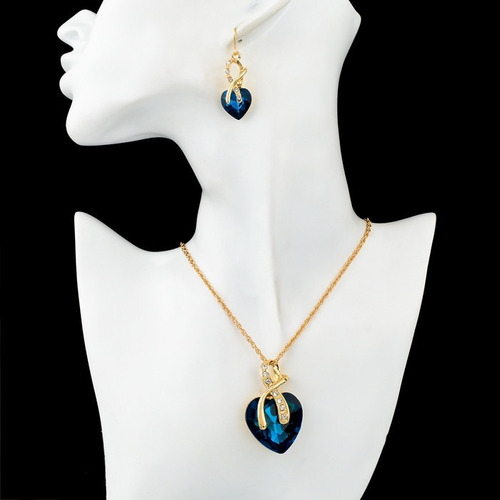 Conjunto Feminino Colar E Brincos Coração Banhado A Ouro