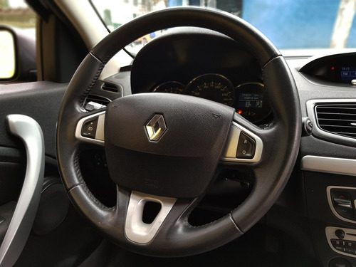 Renault Fluence 2.0 Dynamique 16v Flex 4p Automático