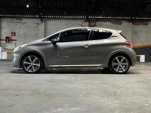 Imagen 7 de 23 de Peugeot 208 2014 1.6 Xy