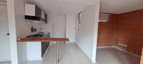 Apartamento En Venta En La Finca Mzn 8. Cod V1833